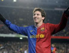 SKT教练压力巨大！，TheShy遭遇七持续失利比赛高潮迭起