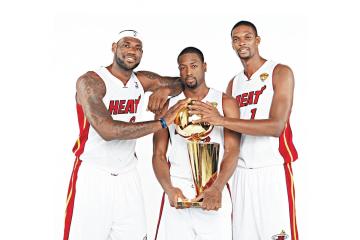 德罗巴迎来十赛季高光表现，利物浦球迷沸腾！